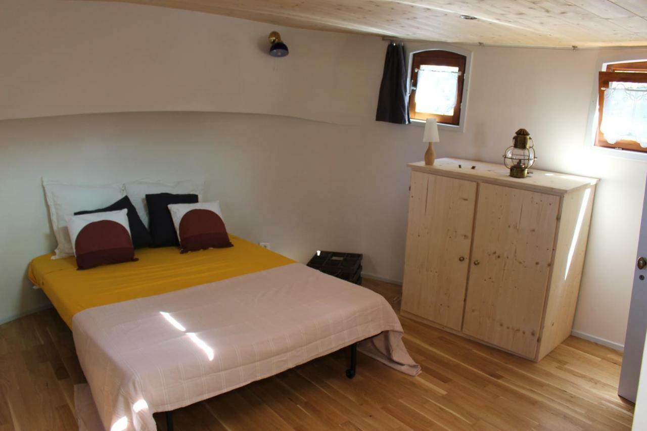 Studio Sur Peniche La Tortue Ramonville-Saint-Agne Exterior photo